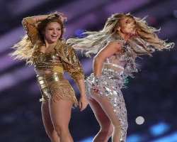 Lopez gave a rocking performance together with the popular singer and dancer Shakira in the Super Bowl Halftime Show. Her 11-year daughter also collab